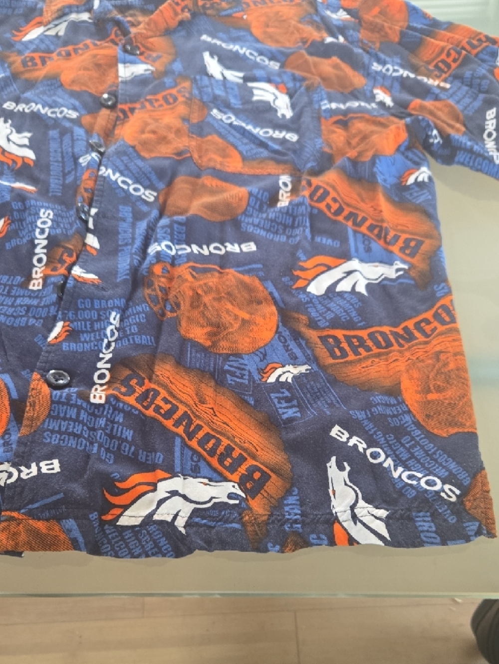 Team Apparel Denver Broncos Navy Blue and Orange Button-Down Shirt - Picture 2 of 11